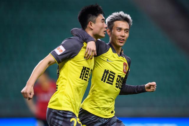 b体育-广州缺兵少将反倒赢了 郑智执教首胜称还未达预期